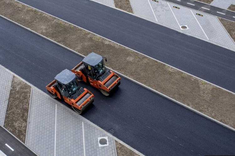 Asesoría en mantenimiento y rehabilitación de vías